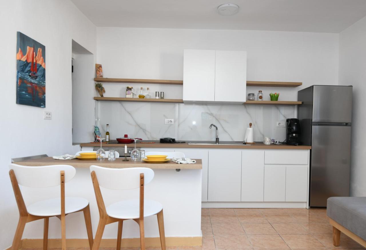 Rondine Studio Apartment تيرانا المظهر الخارجي الصورة