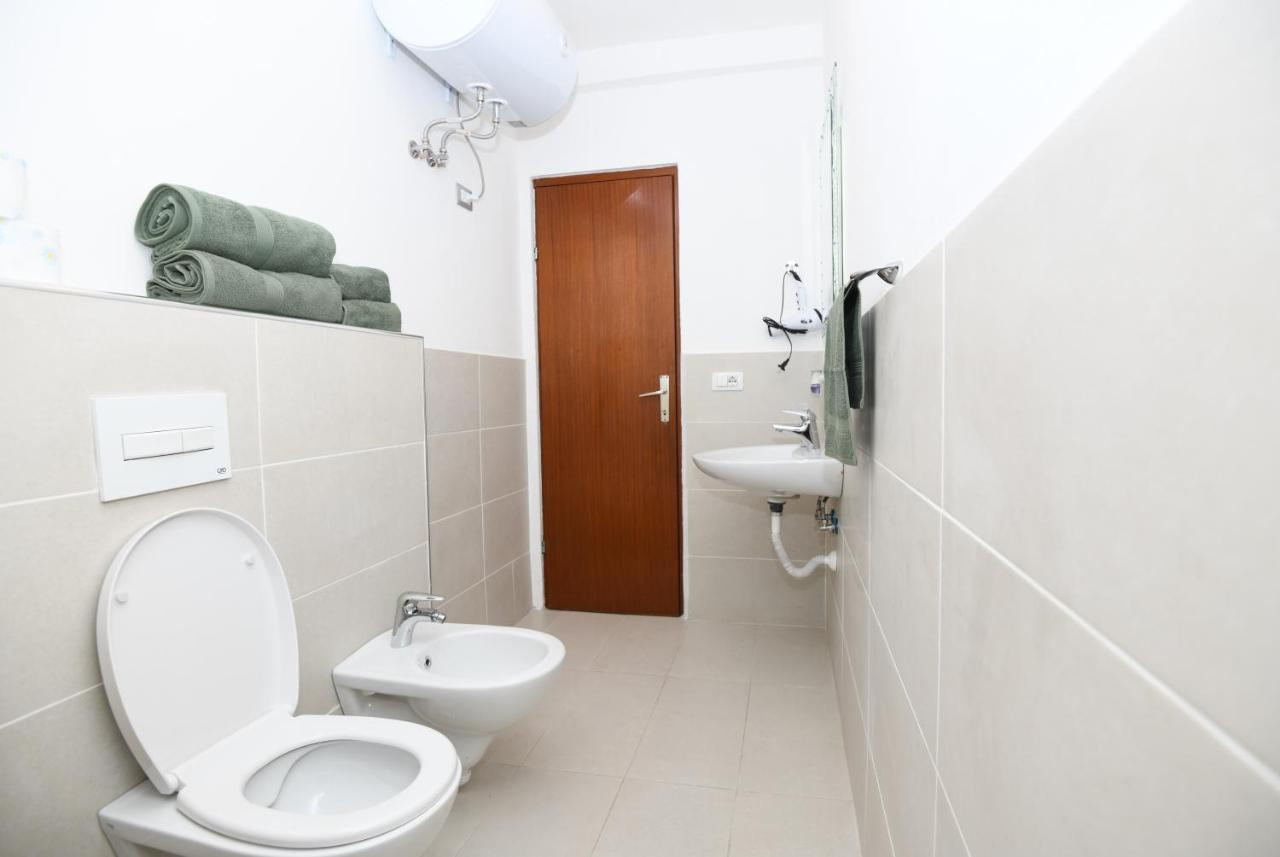 Rondine Studio Apartment تيرانا المظهر الخارجي الصورة