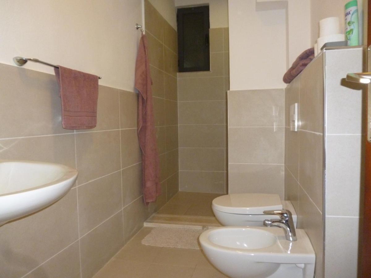 Rondine Studio Apartment تيرانا المظهر الخارجي الصورة